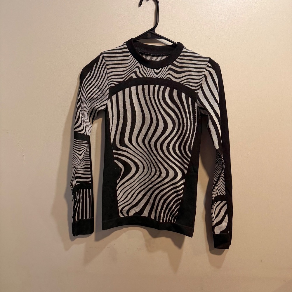 ASOS 4505 Ski & Snow Base Layer Top Black White Optical Wave XS 119304236